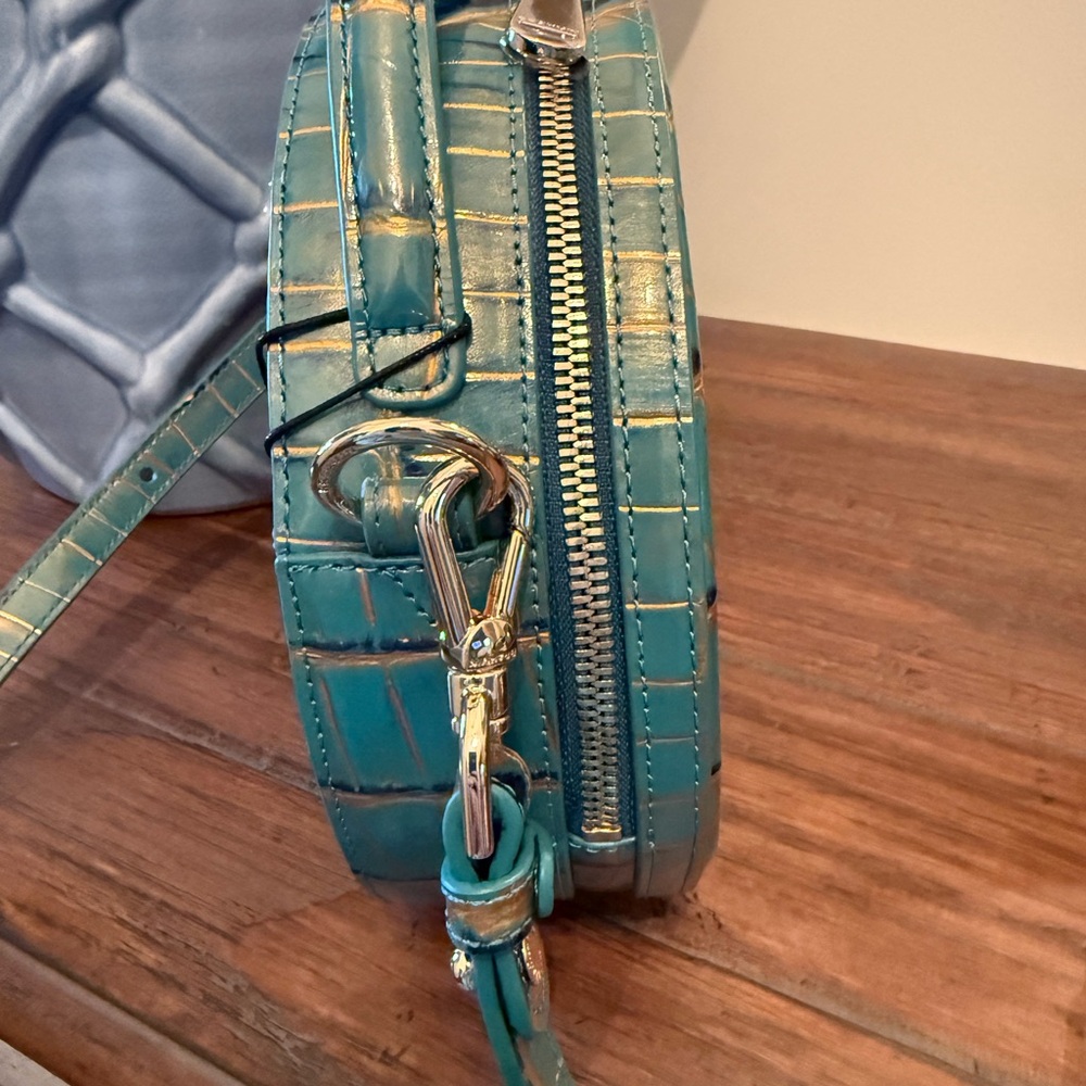 Brahmin Parakeet Estuary Lane Crossbody - Picture 4 of 7